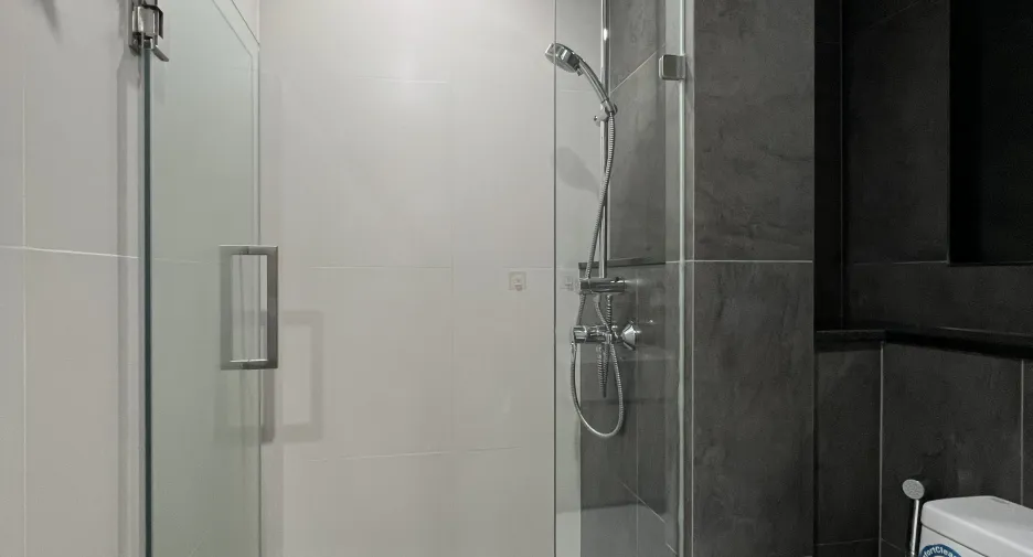 For sale and for rent studio condo in Bang Phlat, Bangkok