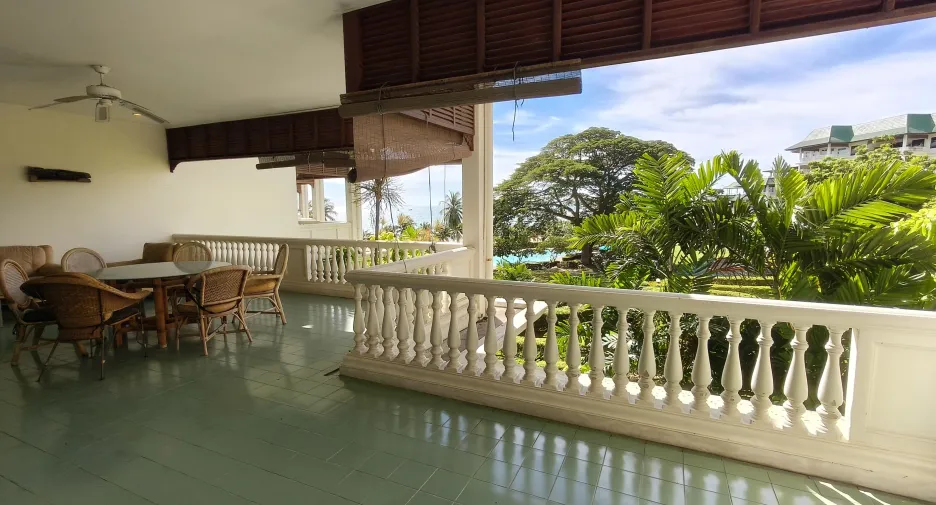 出售 2 卧室 公寓 在 Sattahip, Chon Buri