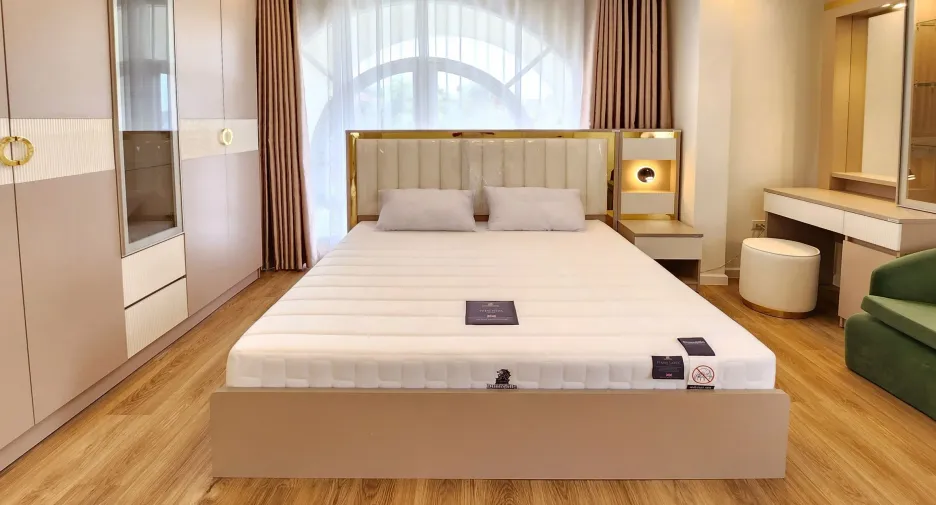 出售 和 出租 5 卧室 独立屋 在 Mueang Samut Sakhon, Samut Sakhon