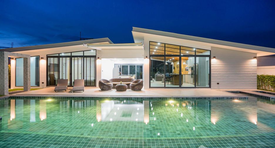 For sale 3 bedrooms villa in Hua Hin, Prachuap Khiri Khan
