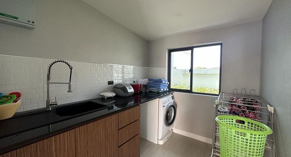 For sale 3 bedrooms villa in Hua Hin, Prachuap Khiri Khan