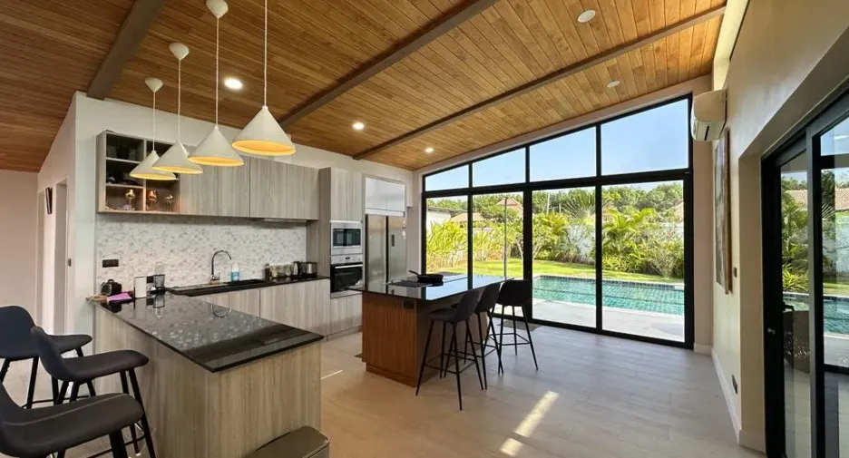 For sale 3 bedrooms villa in Hua Hin, Prachuap Khiri Khan