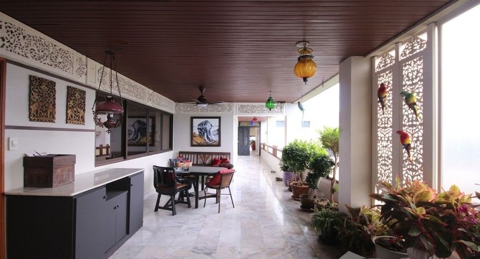 For sale 3 bedrooms condo in Hua Hin, Prachuap Khiri Khan