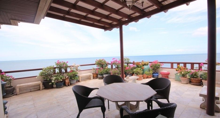 For sale 3 bedrooms condo in Hua Hin, Prachuap Khiri Khan