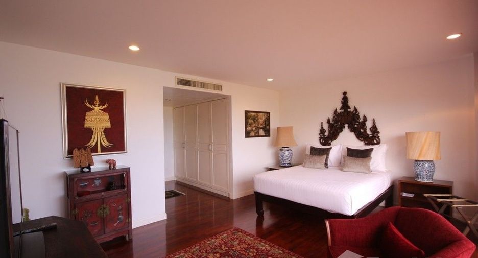 For sale 3 bedrooms condo in Hua Hin, Prachuap Khiri Khan