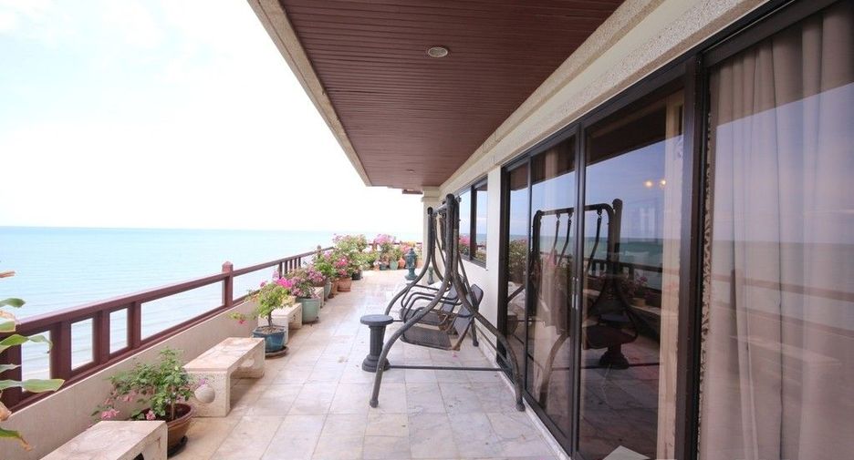 For sale 3 bedrooms condo in Hua Hin, Prachuap Khiri Khan