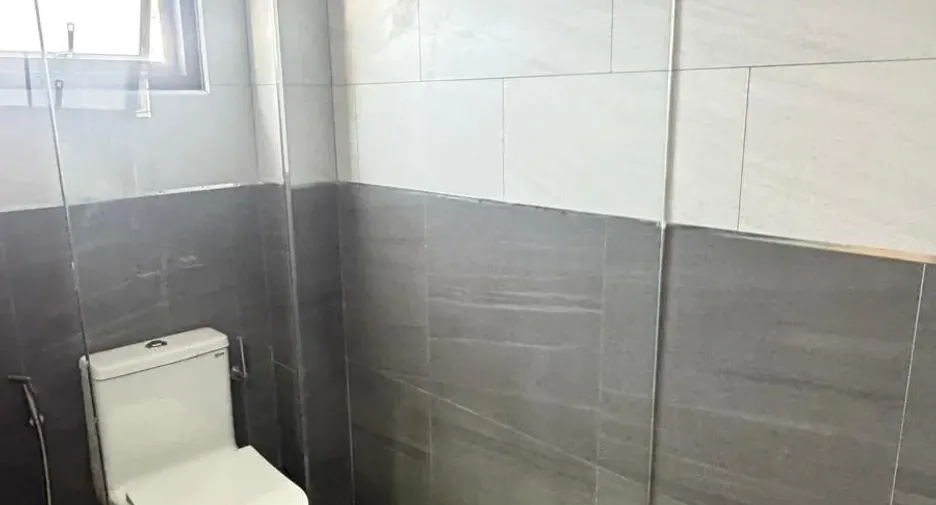 Haus zur Miete mit 4 Zimmer in Mueang Phuket, Phuket