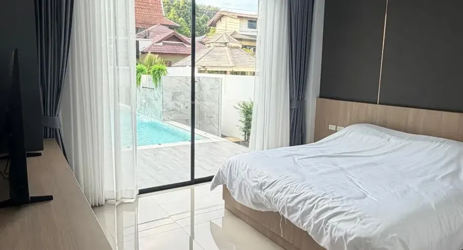 Haus zur Miete mit 4 Zimmer in Mueang Phuket, Phuket