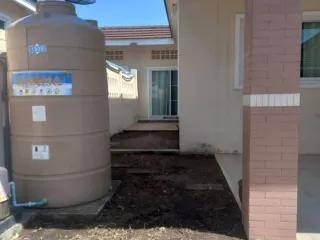 Casa adosada en alquiler de 2 habitaciones en Bang Lamung, Chonburi