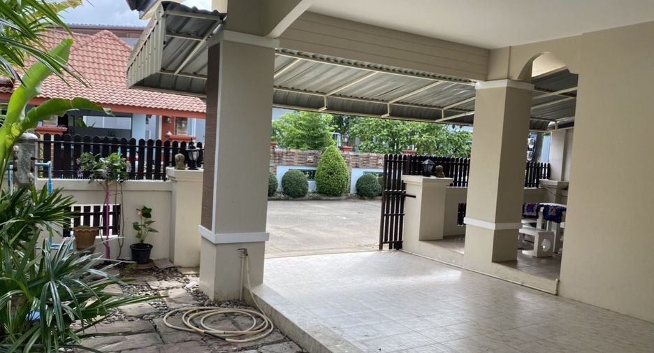 For rent 2 bedrooms house in Mueang Phuket, Phuket