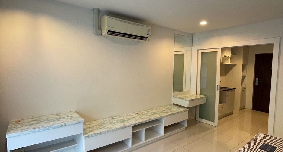 For sale 1 bed condo in Mueang Phuket, Phuket