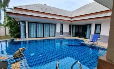 À vendre et à louer 3 chambres villa à Bang Lamung, Chonburi