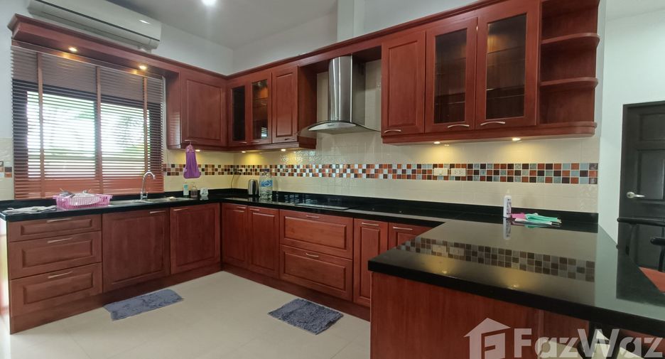 Villa zum Kauf und zur Miete mit 3 Zimmer in Bang Lamung, Chonburi