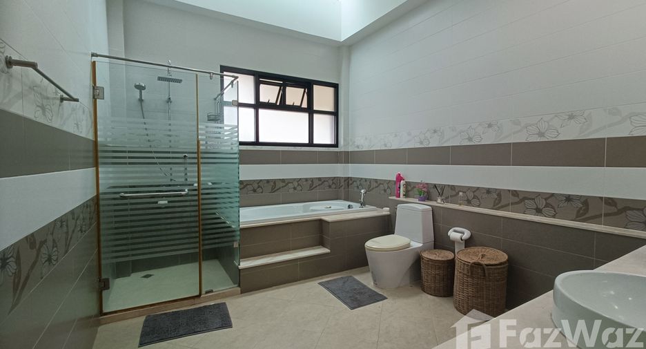 Villa zum Kauf und zur Miete mit 3 Zimmer in Huay Yai, Pattaya