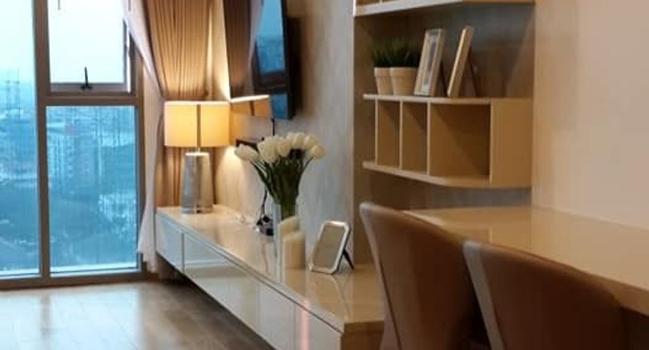 For sale 1 bed condo in Yan Nawa, Bangkok