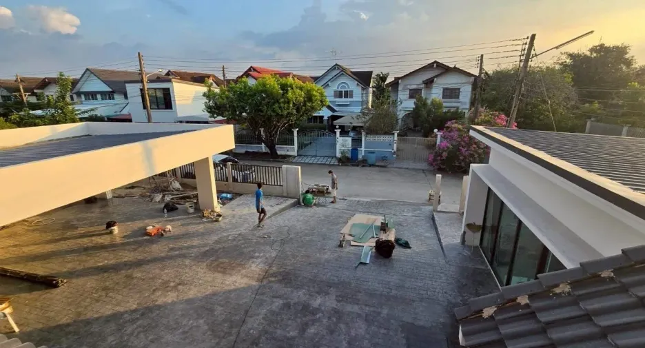 À vendre 4 chambres maison à Mueang Pathum Thani, Pathum Thani