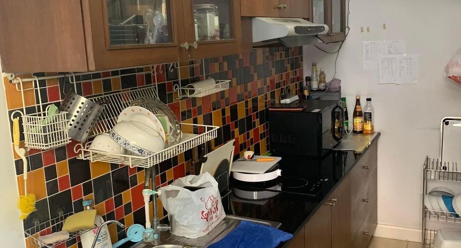 For sale 3 bedrooms house in Prawet, Bangkok