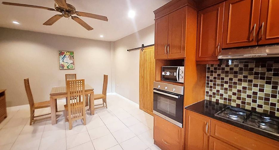 For rent 3 bedrooms villa in Bang Lamung, Chonburi