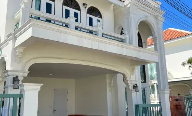出租 3 卧室 独立屋 在 Phuket Town, 普吉