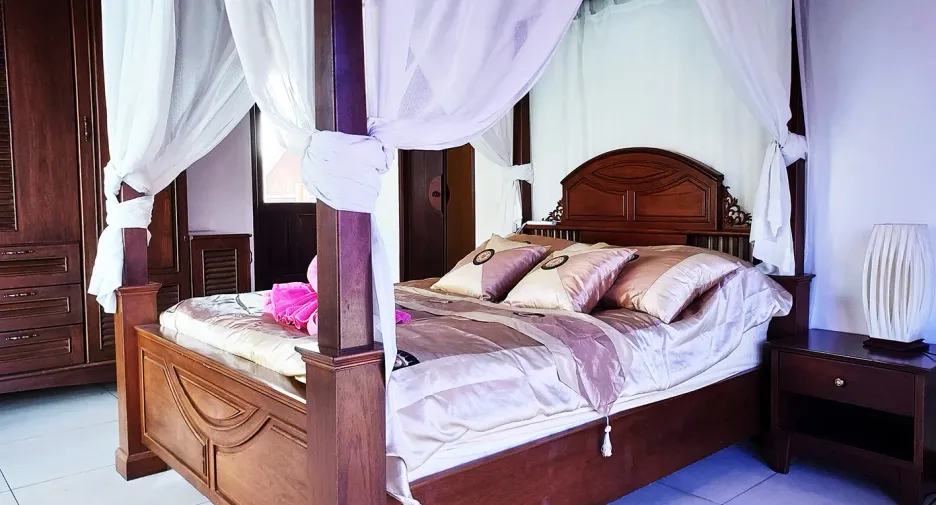 À vendre 3 chambres villa à Klaeng, Rayong