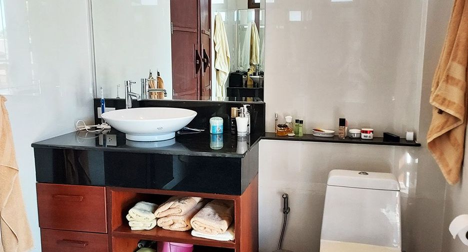 À vendre 3 chambres villa à Klaeng, Rayong