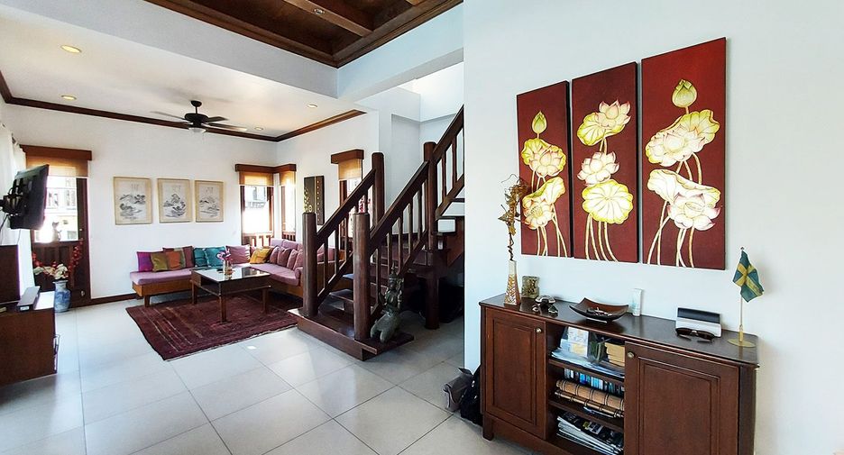 À vendre 3 chambres villa à Klaeng, Rayong