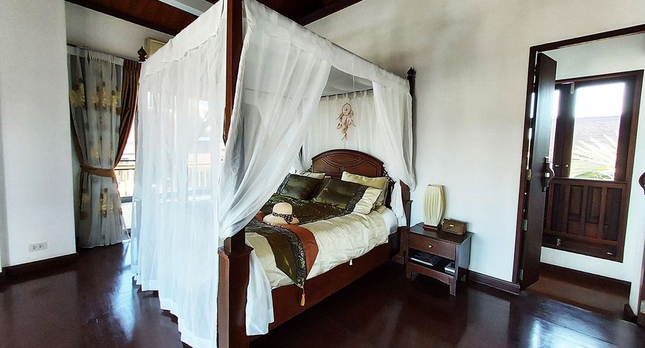 For sale 3 ベッドルーム villa in Klaeng, Rayong