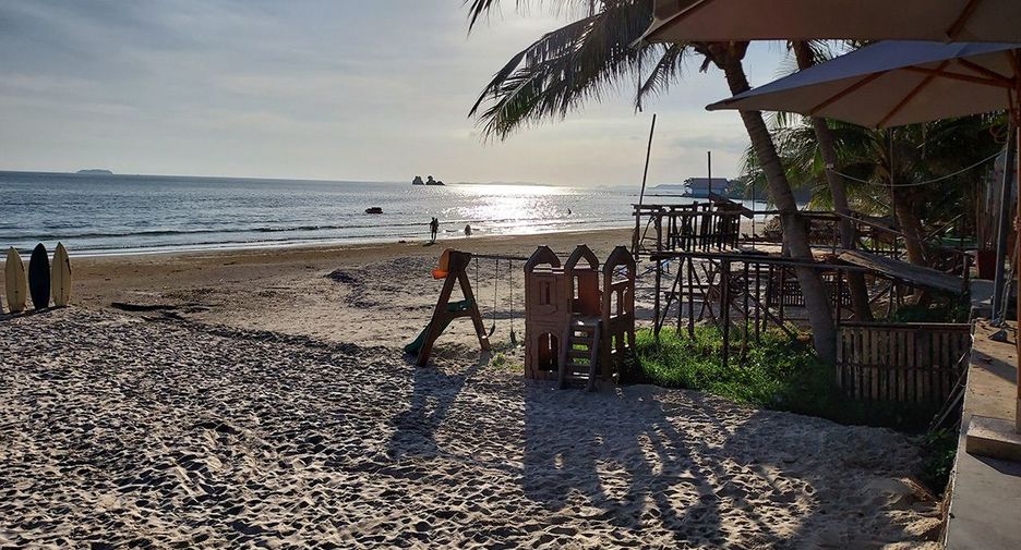 À vendre 3 chambres villa à Klaeng, Rayong