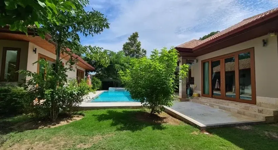 À vendre 5 chambres villa à Sam Roi Yot, Prachuap Khiri Khan