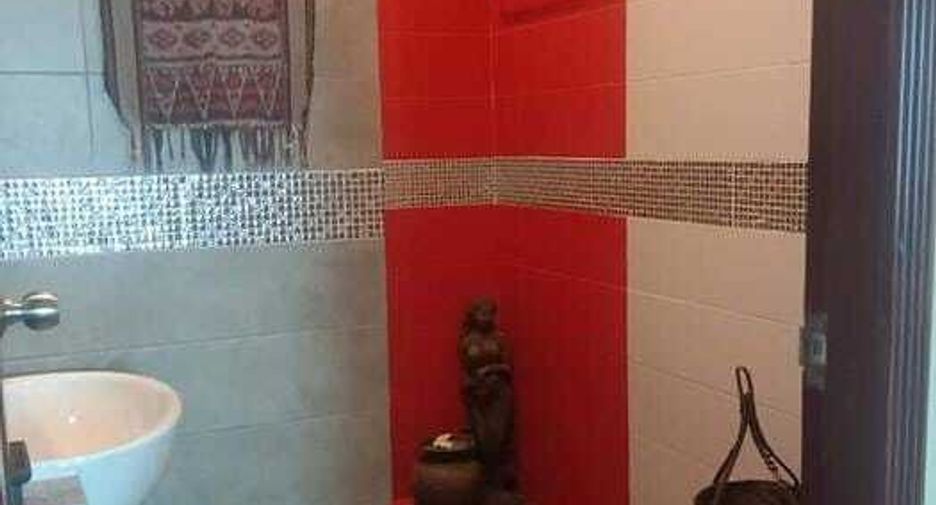 Casa en venta de 4 habitaciones en Tha Sala, Nakhon Si Thammarat
