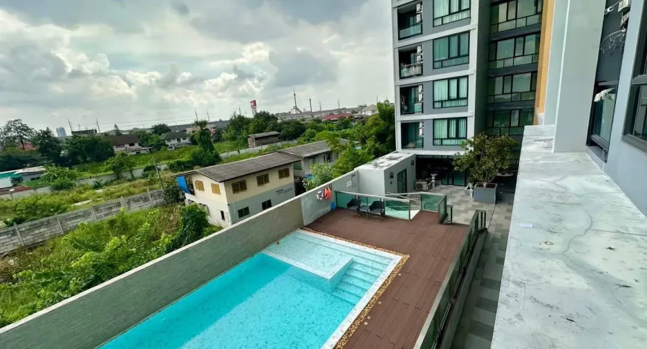 For sale 1 bed condo in Min Buri, Bangkok