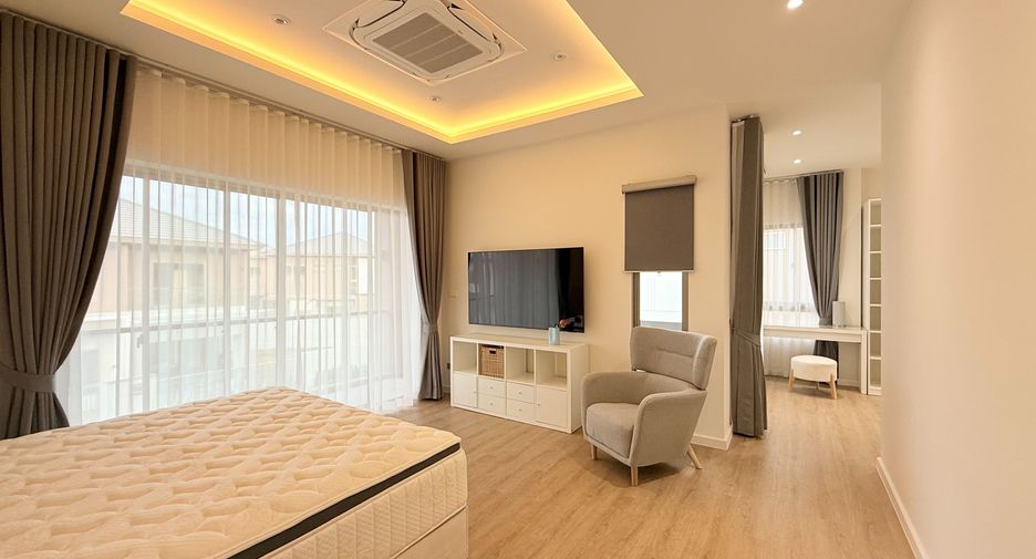 For rent 4 bedrooms house in Bang Lamung, Chonburi