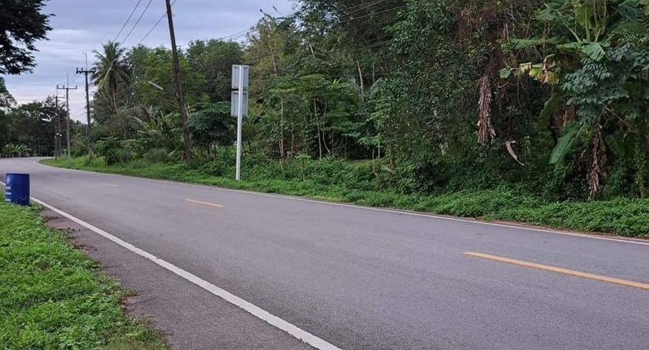For sale land in Mueang Chumphon, Chumphon