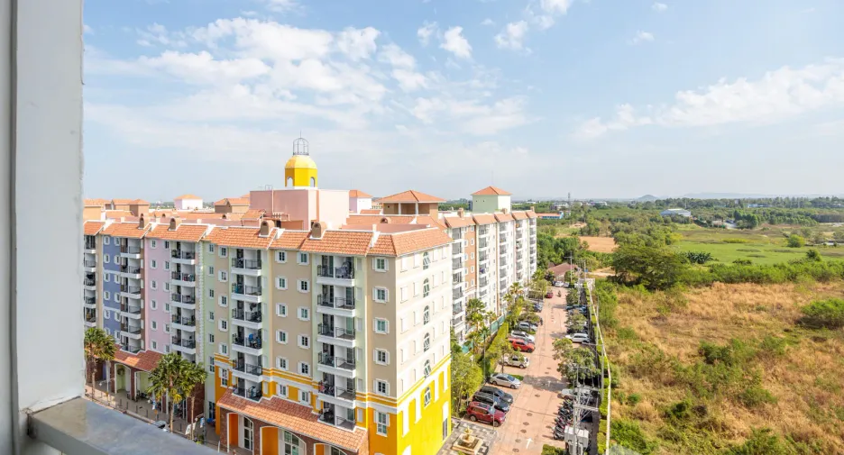 Wohnung zum Kauf mit Studio in Bang Lamung, Chonburi