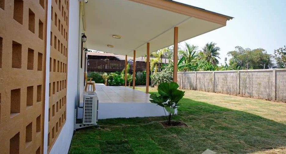 For sale 4 bedrooms house in San Sai, Chiang Mai