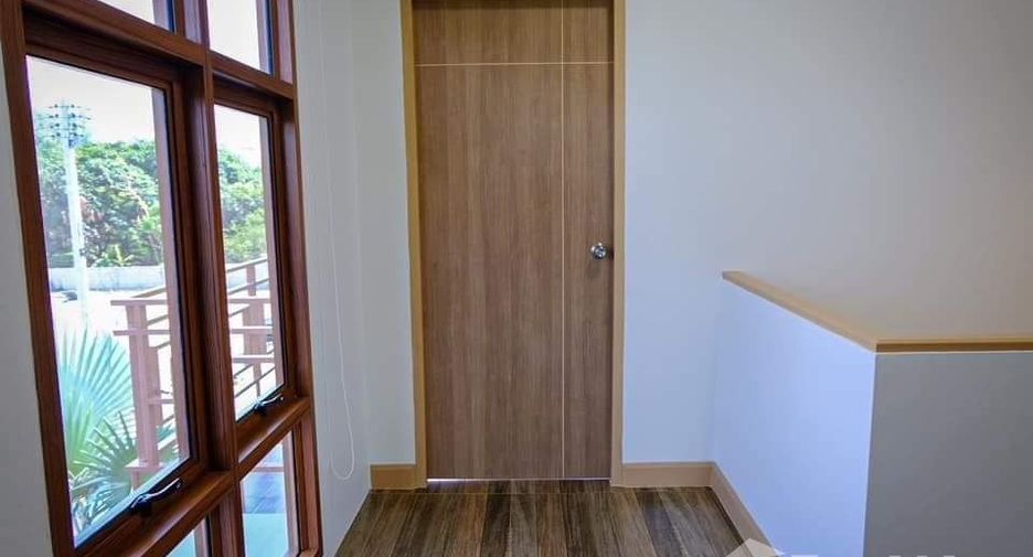 For sale 4 bedrooms house in San Sai, Chiang Mai