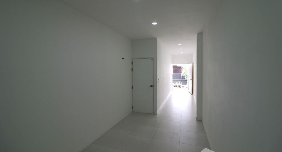 For sale 4 bedrooms house in Chum Phae, Khon Kaen