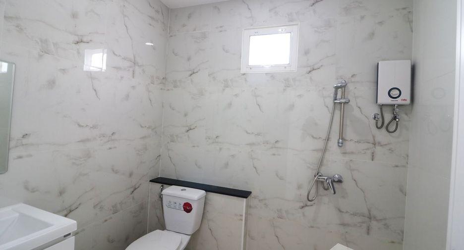For sale 4 bedrooms house in Chum Phae, Khon Kaen