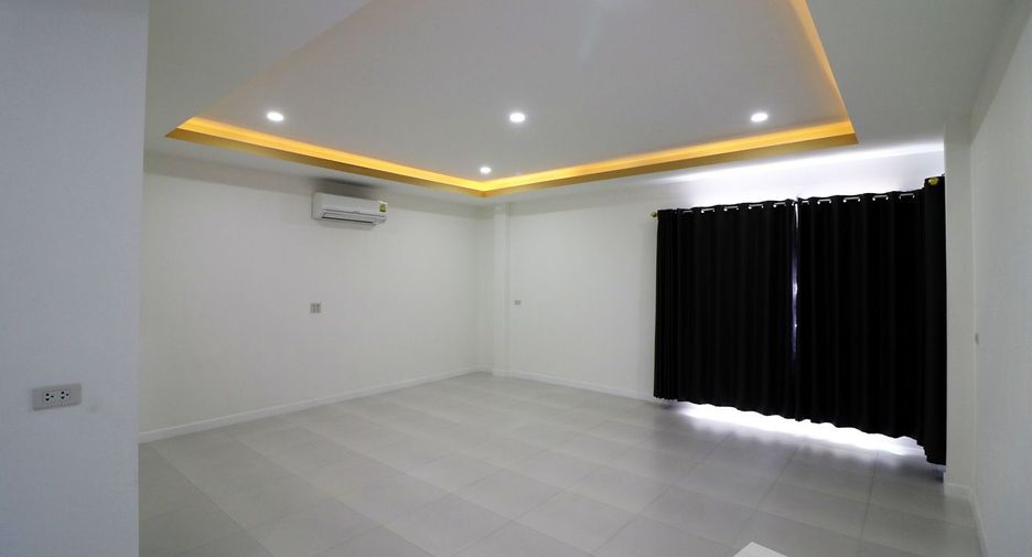 For sale 4 bedrooms house in Chum Phae, Khon Kaen