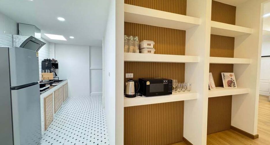 Casa en alquiler de 3 habitaciones en Mueang Phuket, Phuket