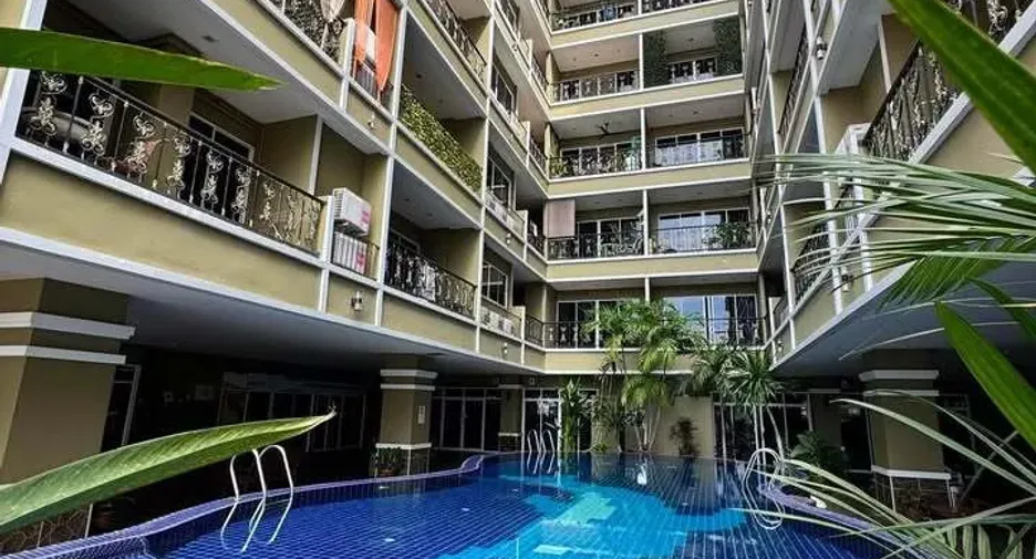 For sale studio condo in Bang Lamung, Chonburi