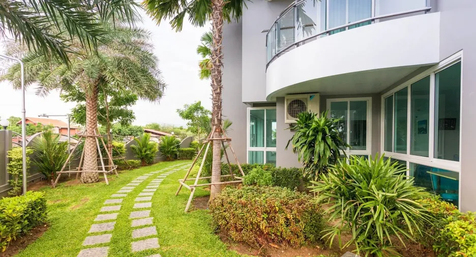 For sale studio condo in Sattahip, Chonburi