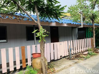 For sale 2 ベッドルーム house in Krathum Baen, Samut Sakhon