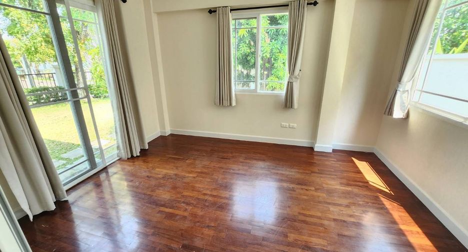 Casa en alquiler de 4 habitaciones en Mueang Chiang Mai, Chiang Mai