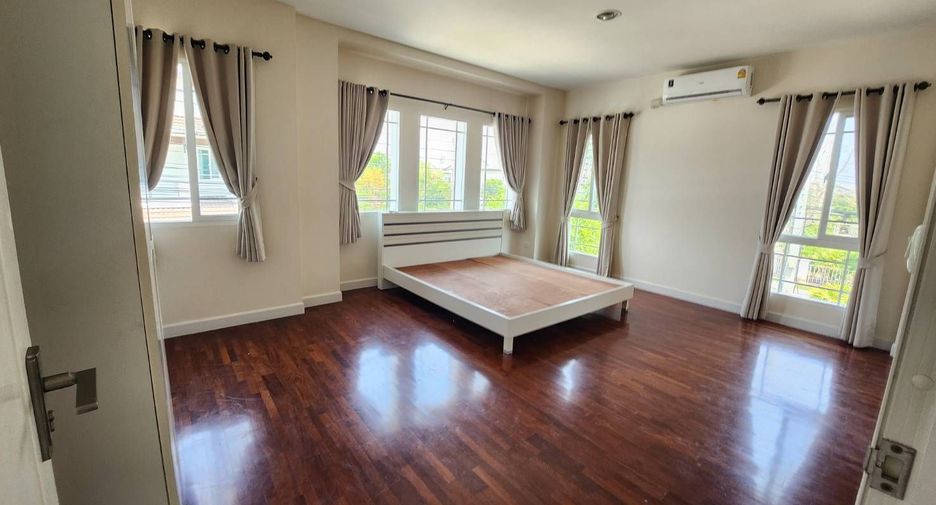 Casa en alquiler de 4 habitaciones en Mueang Chiang Mai, Chiang Mai