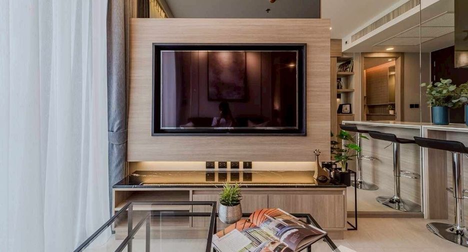 For sale 1 bed condo in Pathum Wan, Bangkok