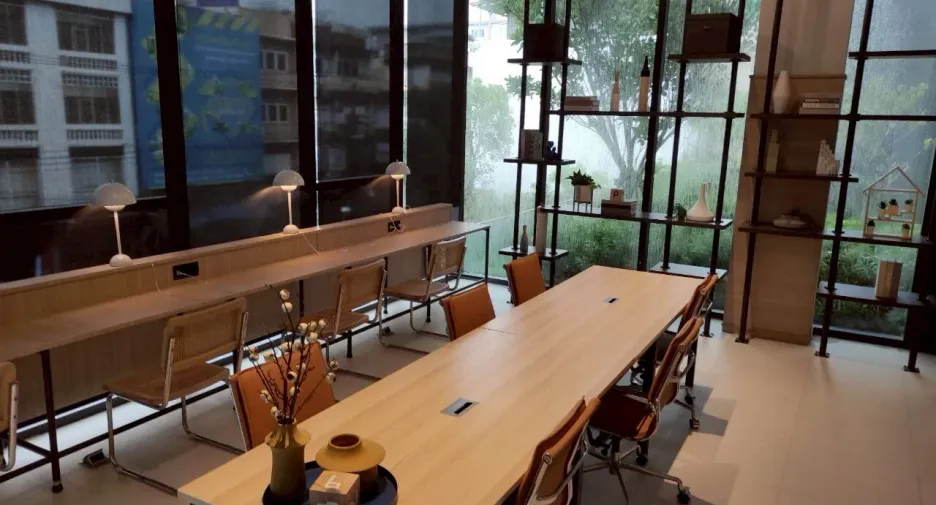 For sale 1 bed condo in Pathum Wan, Bangkok