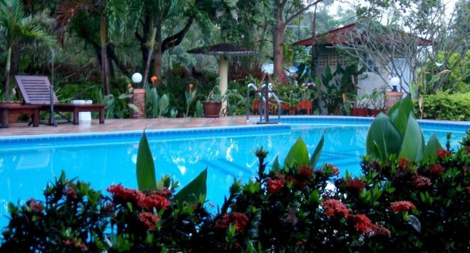 For sale 8 bedrooms house in Cha Am, Phetchaburi