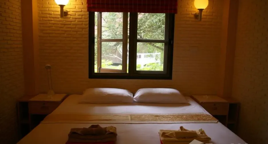 For sale 8 bedrooms house in Cha Am, Phetchaburi