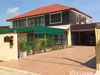 For sale 3 bedrooms house in San Kamphaeng, Chiang Mai